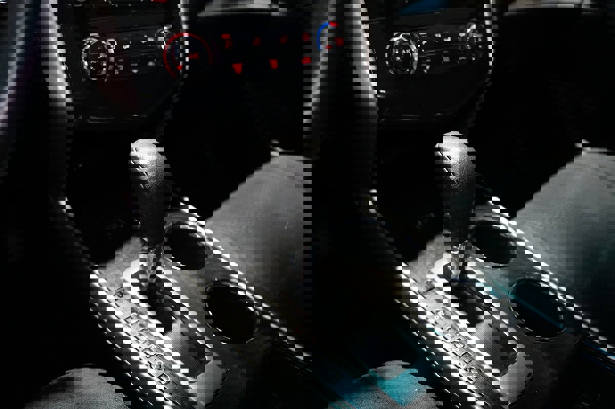 Used 2014 Nissan Altima 2.5 S w/ Display Audio Package FWD image 12