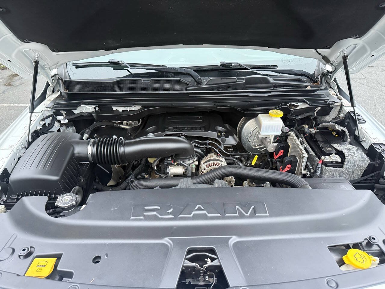 Used 2019 RAM 1500 Laramie Longhorn w/ Bed Utility Group AWD/4WD image 15