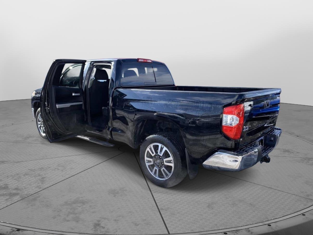 Used 2019 Toyota Tundra SR5 image 33