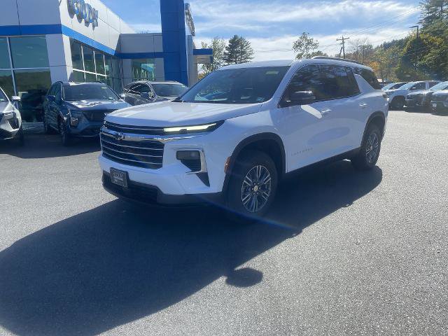 New 2026 Chevrolet Traverse LT image 1