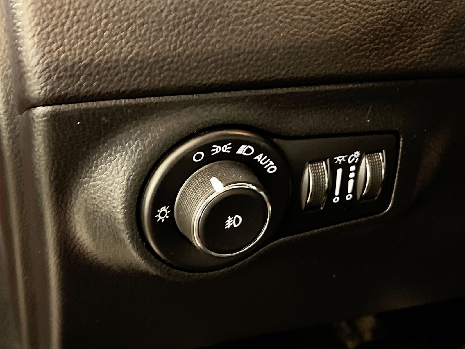 Used 2021 Jeep Compass 80th Special Edition image 31