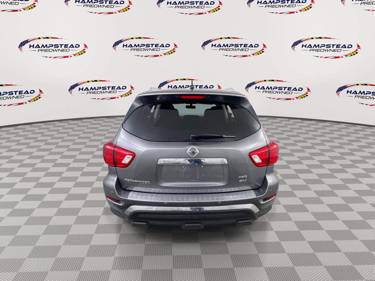 Used 2018 Nissan Pathfinder SV image 7