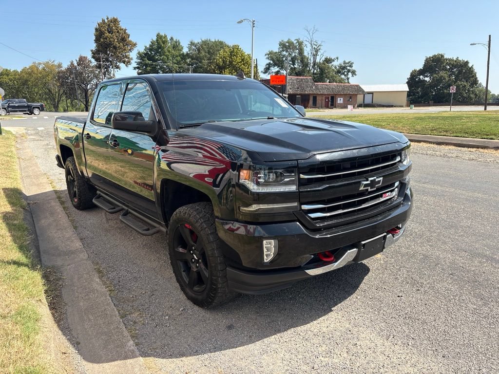 Used 2018 Chevrolet Silverado 1500 LTZ Z71 w/ Redline Edition AWD/4WD image 8