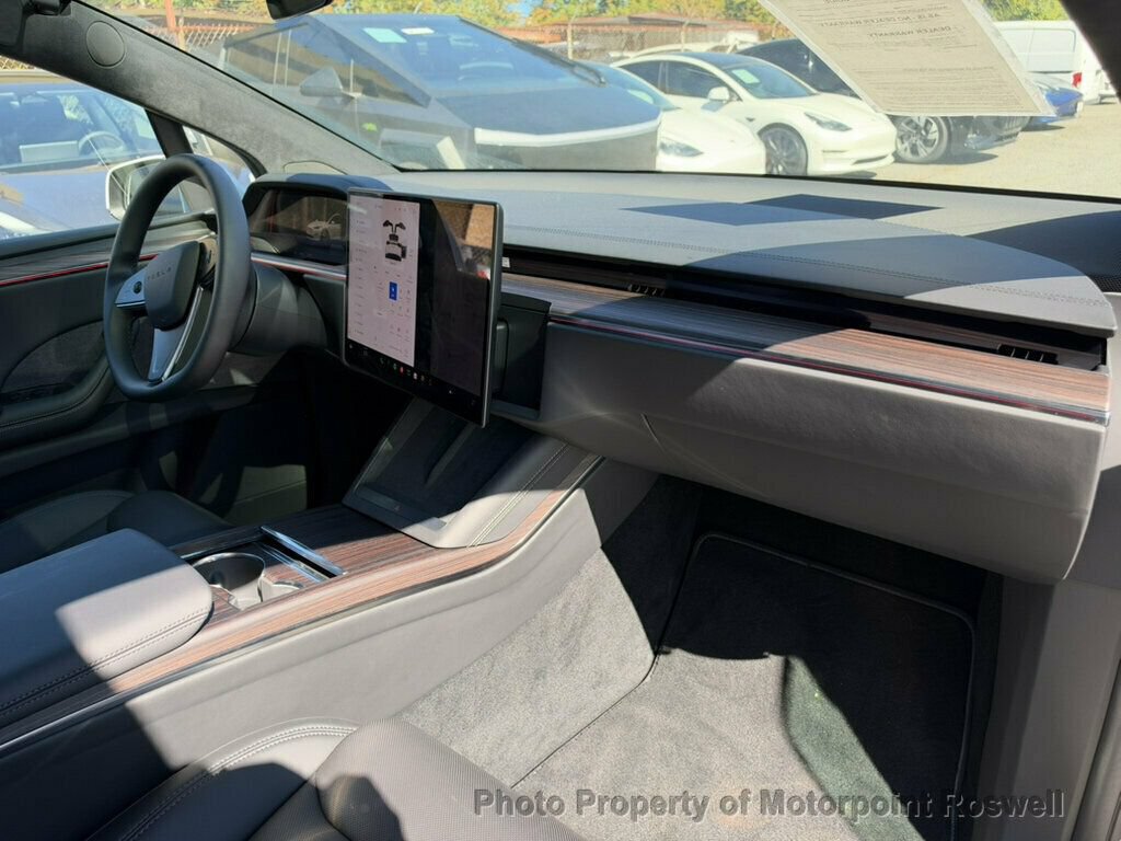 Used 2026 Tesla Model X AWD/4WD image 39