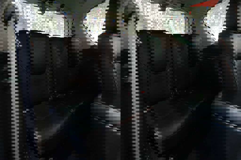 Used 2021 INFINITI QX80 Luxe image 28