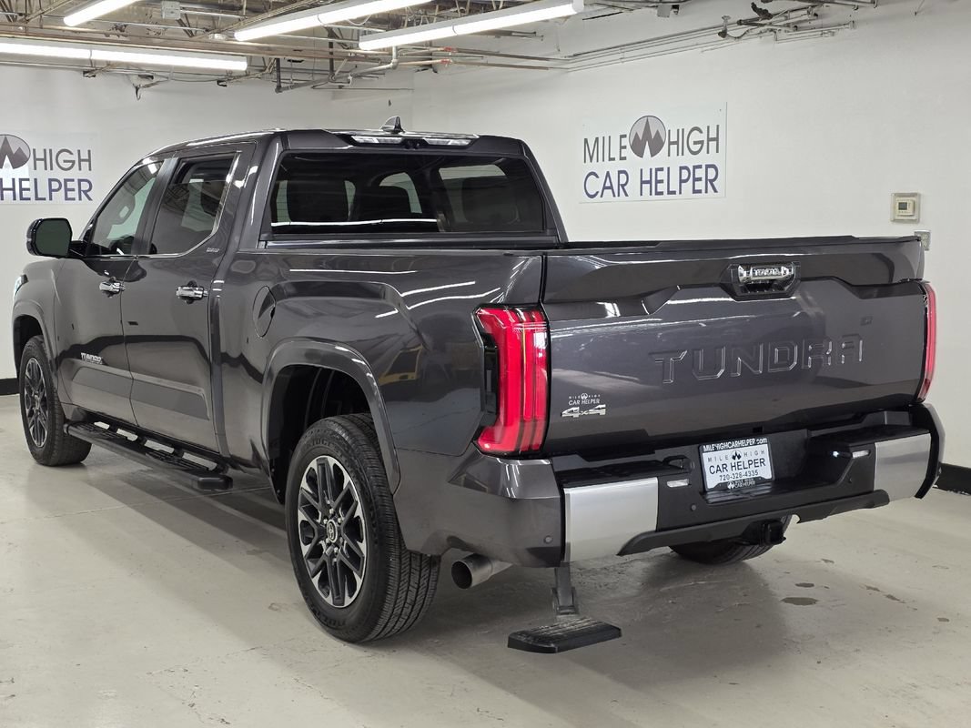 Used 2024 Toyota Tundra Limited AWD/4WD image 19