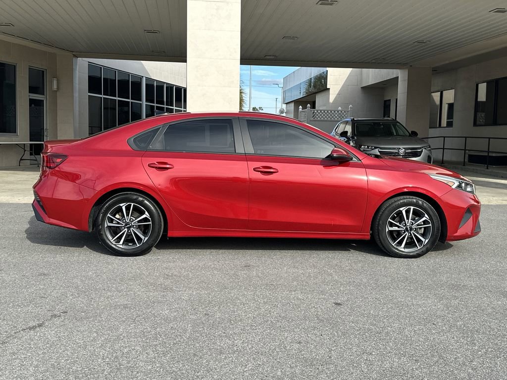 Used 2023 Kia Forte LXS w/ LXS Technology Package image 8