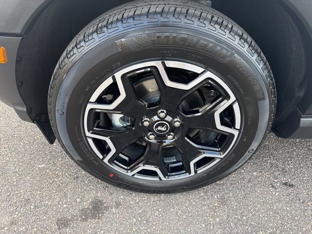 New 2025 Ford Bronco Sport Outer Banks w/ Outer Banks Tech Package+ AWD/4WD image 11