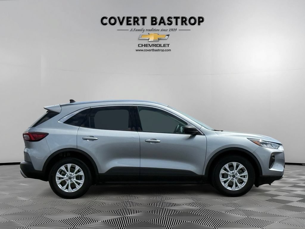 Used 2024 Ford Escape Active w/ Tech Pack #1 FWD image 7