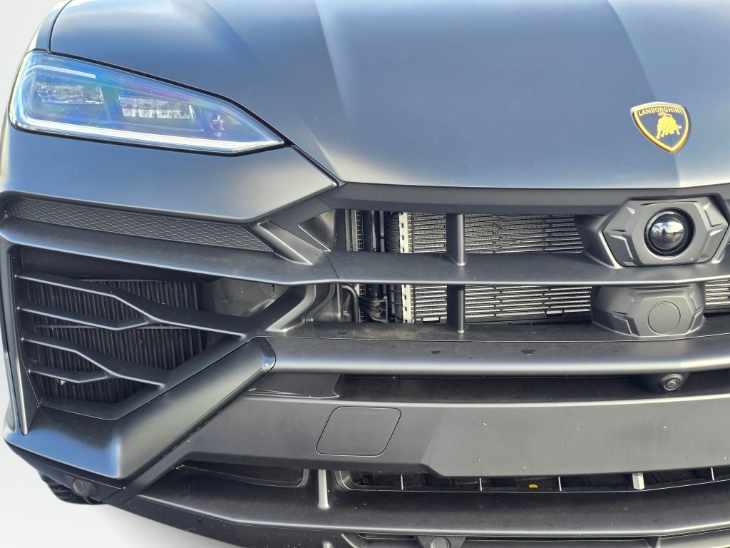 Used 2025 Lamborghini Urus SE AWD/4WD image 33