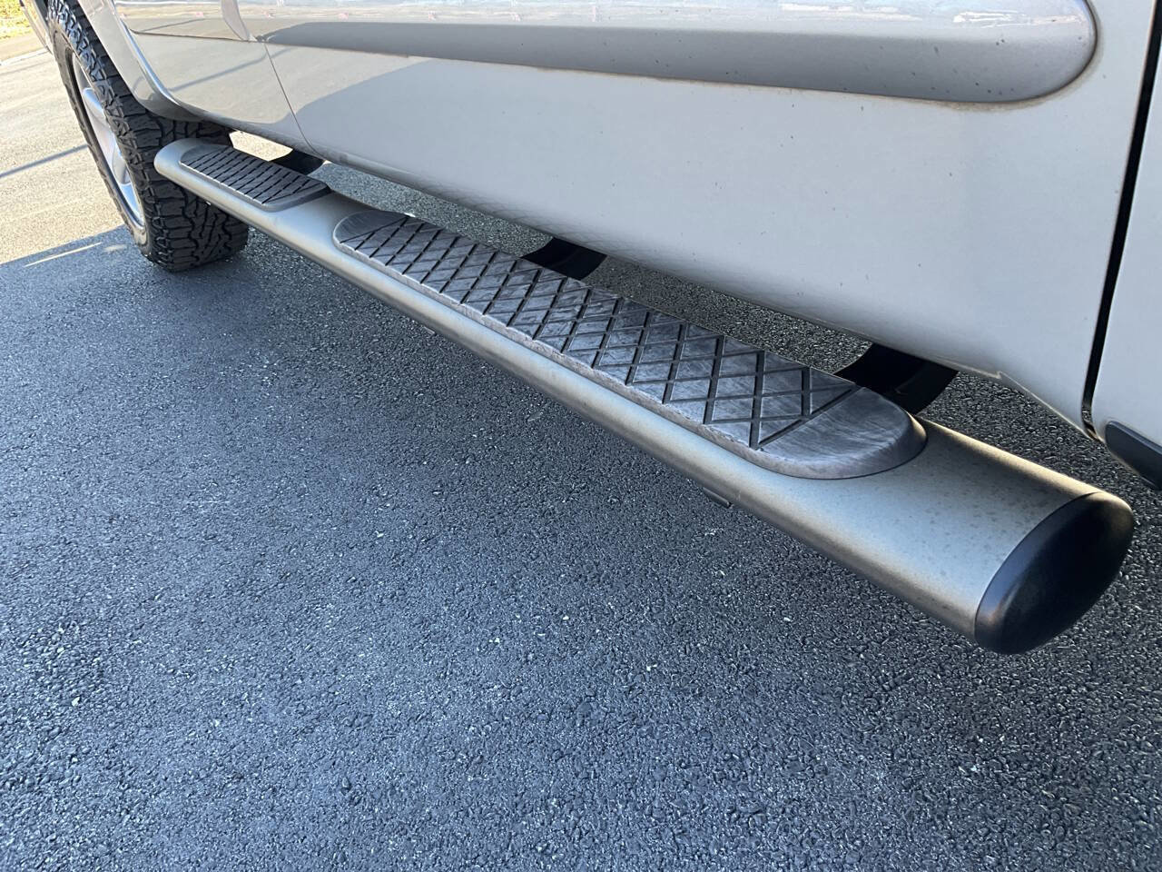 Used 2013 Nissan Titan SV w/ SV Premium Utility Pkg image 49