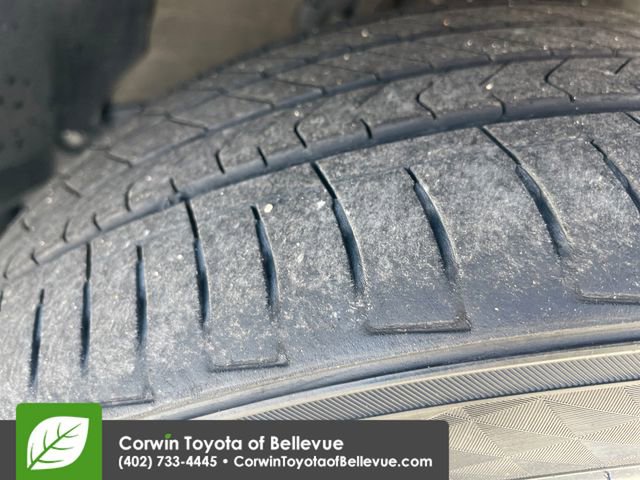 Used 2014 Toyota Camry SE FWD image 27