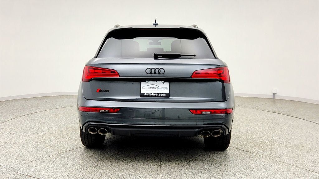Used 2022 Audi SQ5 Prestige AWD/4WD image 6
