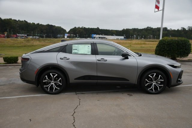 New 2026 Toyota Crown XLE image 6