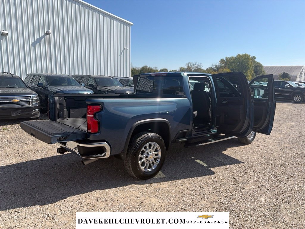 Used 2025 Chevrolet Silverado 2500 LTZ w/ LTZ Plus Package AWD/4WD image 33