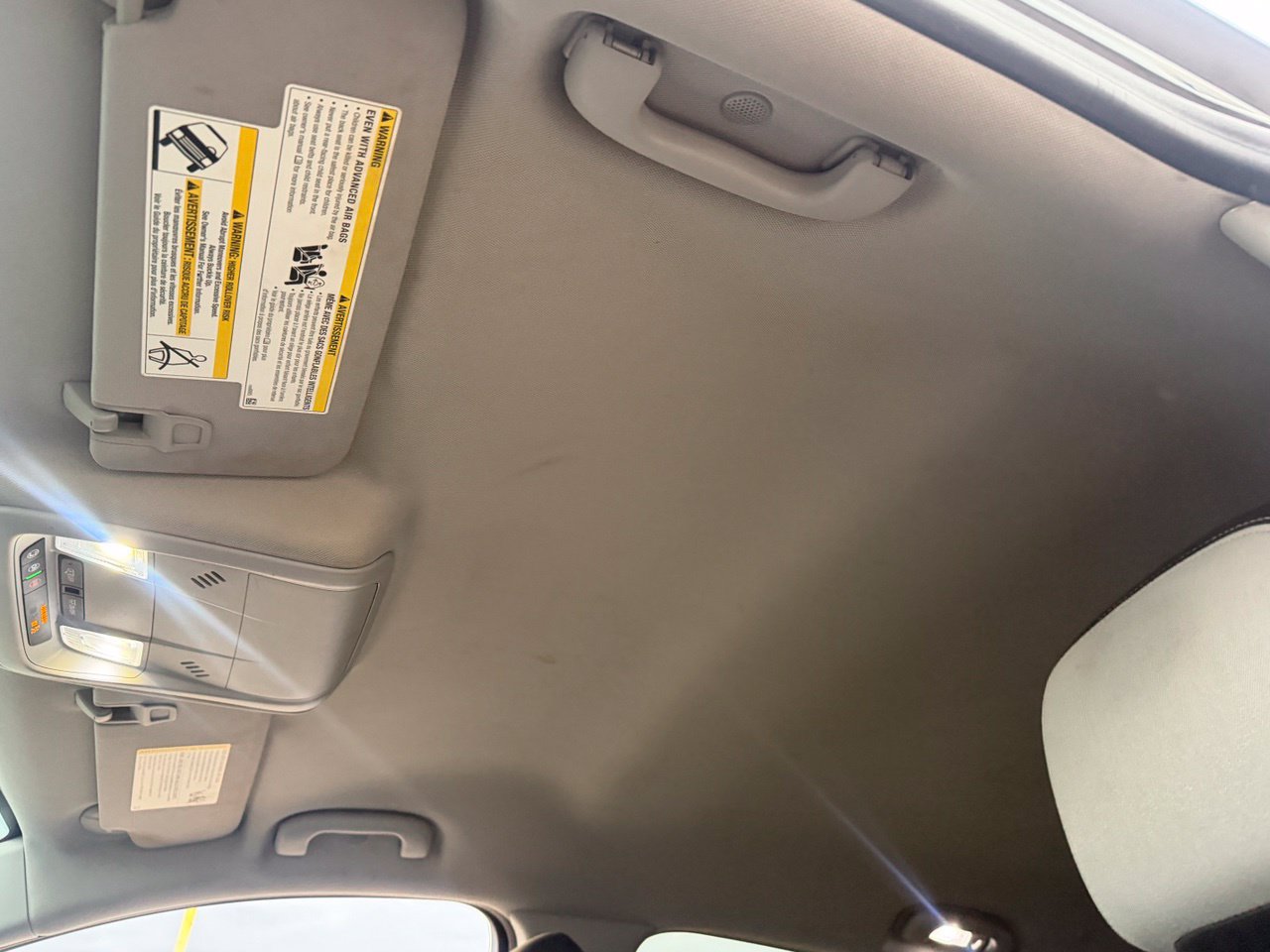 Used 2020 Chevrolet Equinox LS AWD/4WD image 31