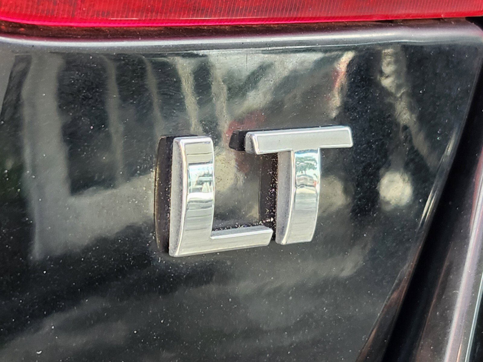 Used 2017 Chevrolet Impala LT image 9