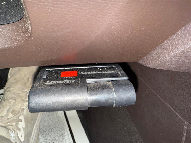 Used 2011 Volkswagen Touareg Executive image 18