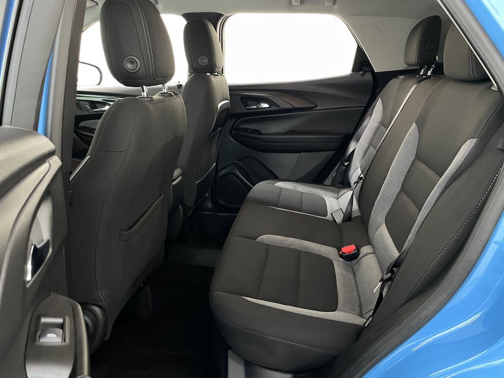 Certified 2024 Chevrolet TrailBlazer LT w/ Driver Confidence Package image 8