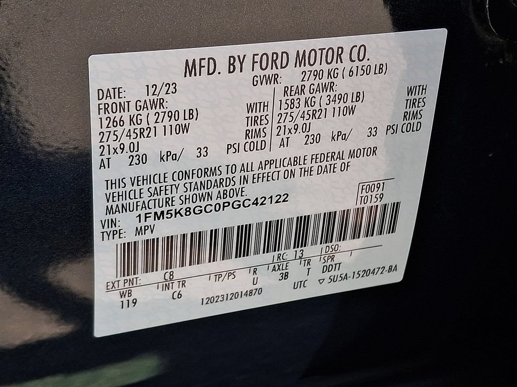 Used 2023 Ford Explorer ST w/ Equipment Group 401A AWD/4WD image 29