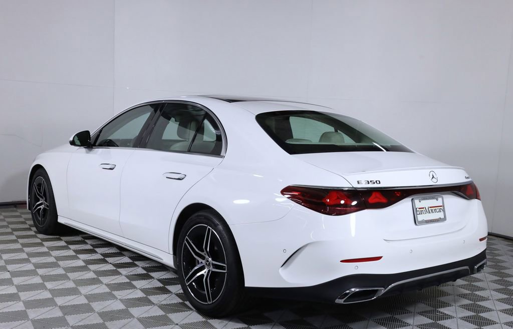 Certified 2025 Mercedes-Benz E 350 4MATIC Sedan image 4