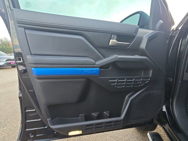 Certified 2025 Toyota Tacoma TRD Off-Road image 26