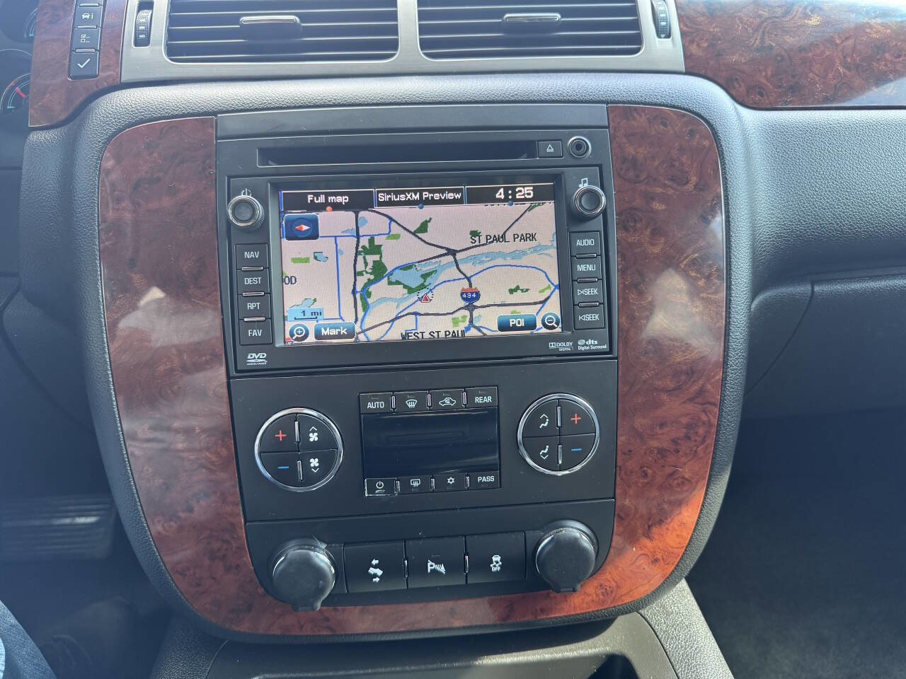 Used 2013 Chevrolet Tahoe LT AWD/4WD image 16