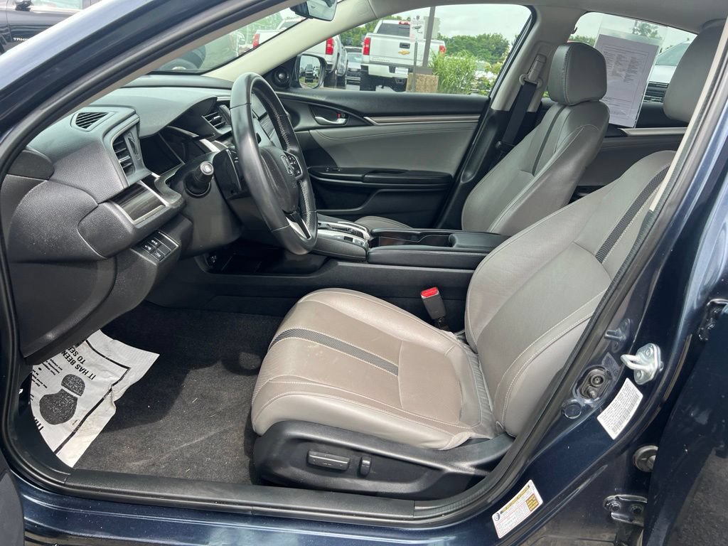 Used 2021 Honda Civic Touring image 6