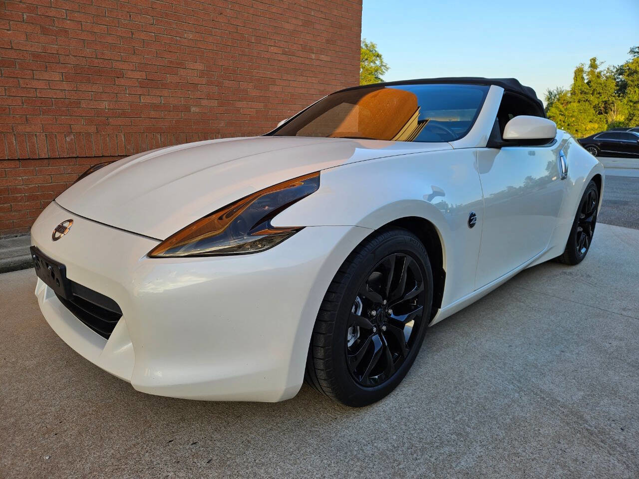 Used 2010 Nissan 370Z Touring