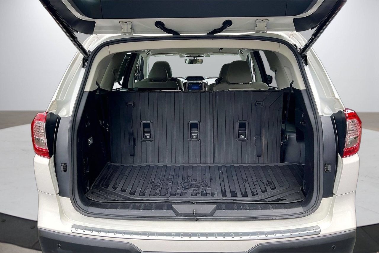 Used 2020 Subaru Ascent Premium w/ Convenience Package AWD/4WD image 26