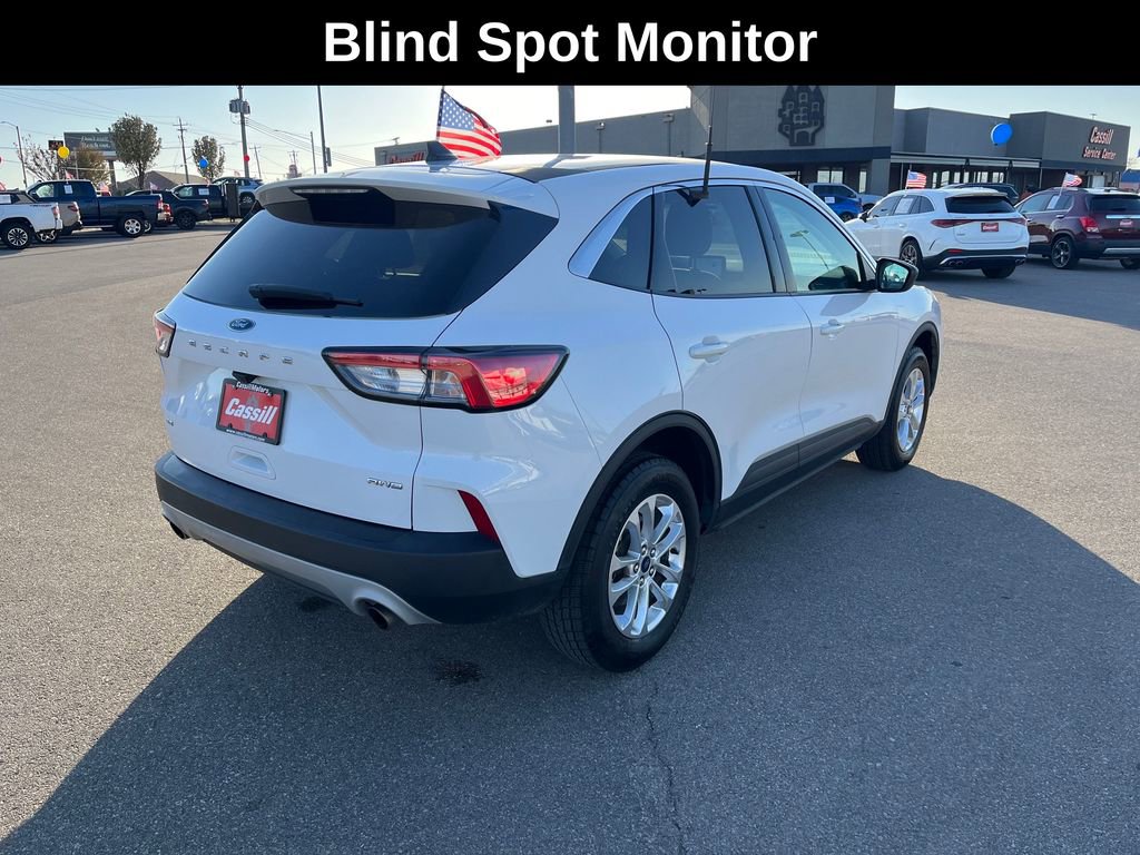 Used 2022 Ford Escape SE image 6