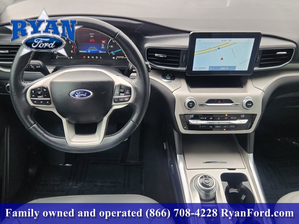 Used 2021 Ford Explorer XLT w/ Equipment Group 202A image 20