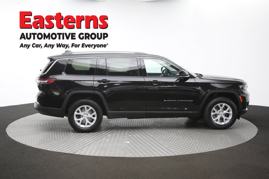 Used 2023 Jeep Grand Cherokee L Limited AWD/4WD image 49