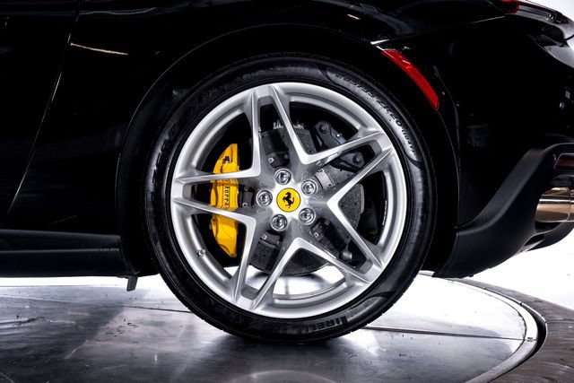 Certified 2024 Ferrari Roma Spider RWD image 18