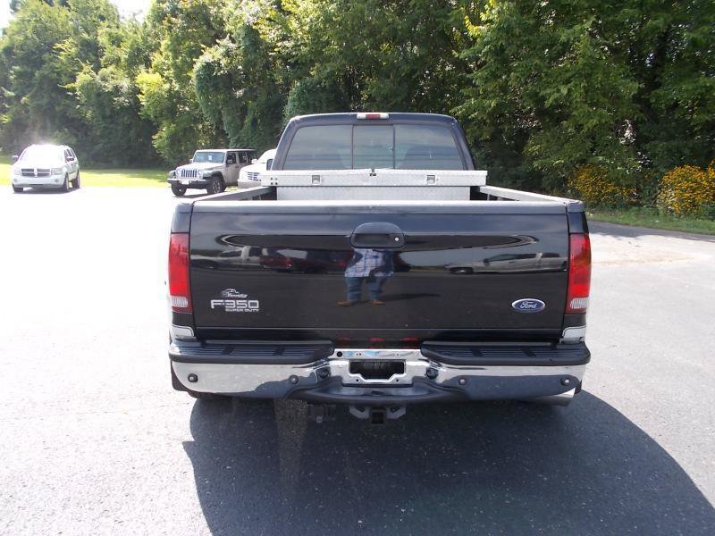 Used 2004 Ford F350 Lariat AWD/4WD image 15