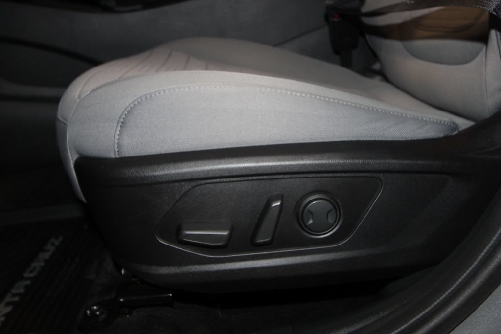 Used 2022 Hyundai Santa Cruz SEL AWD/4WD image 7