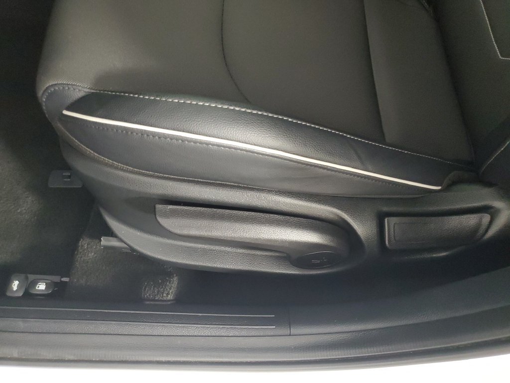 Used 2023 Kia Forte GT-Line w/ GT-Line Technology Package FWD image 30