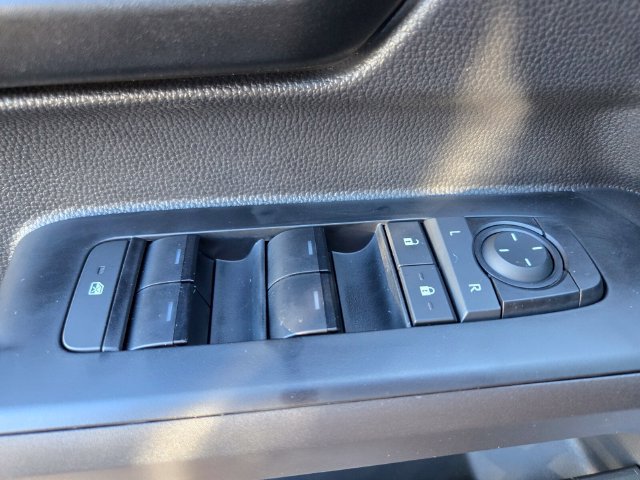 Used 2026 Toyota Tacoma SR5 AWD/4WD image 37