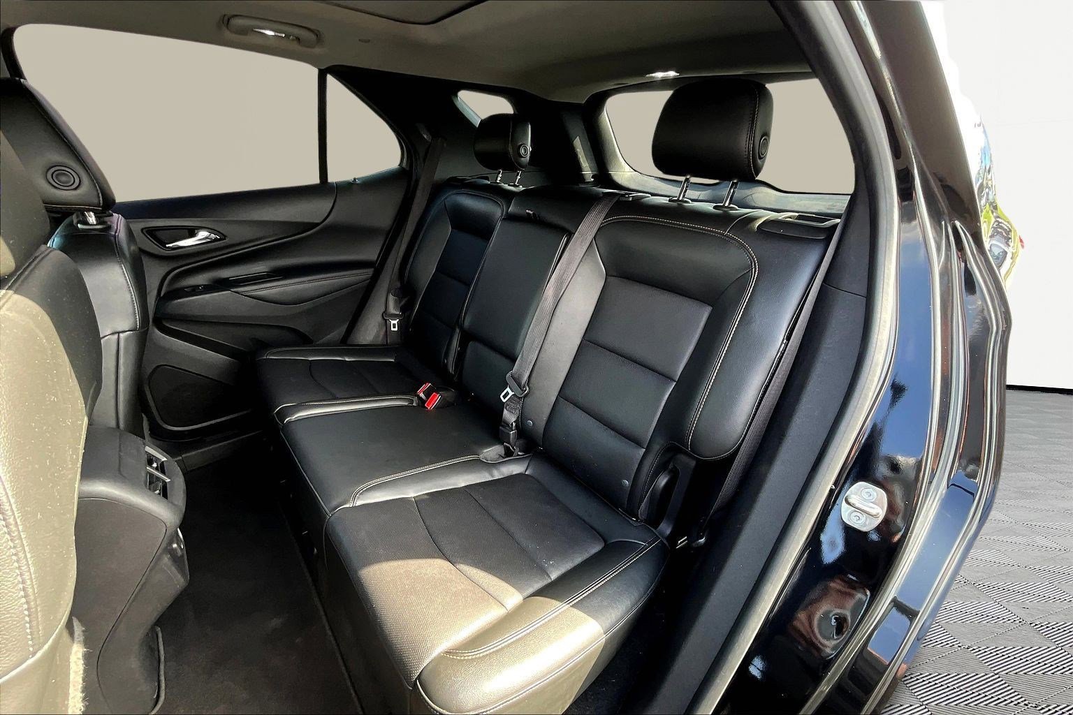 Used 2019 Chevrolet Equinox Premier image 22