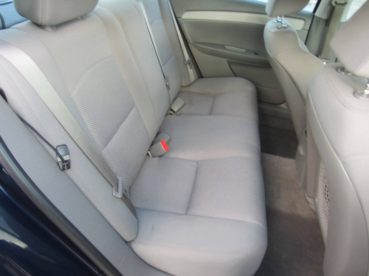 Used 2010 Chevrolet Malibu LT FWD image 18