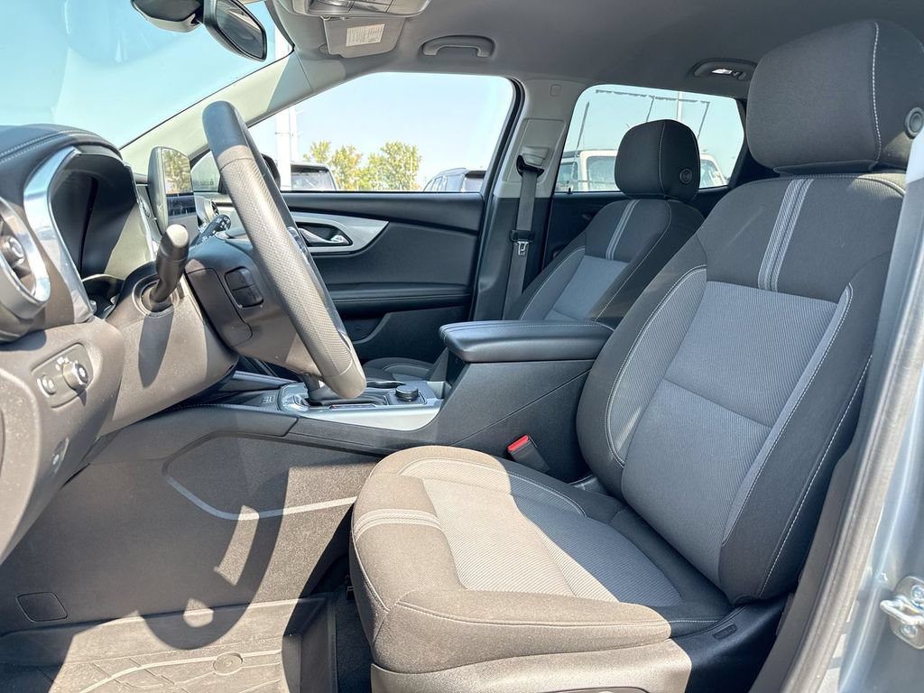 Used 2024 Chevrolet Blazer LT w/ Convenience Package FWD image 11