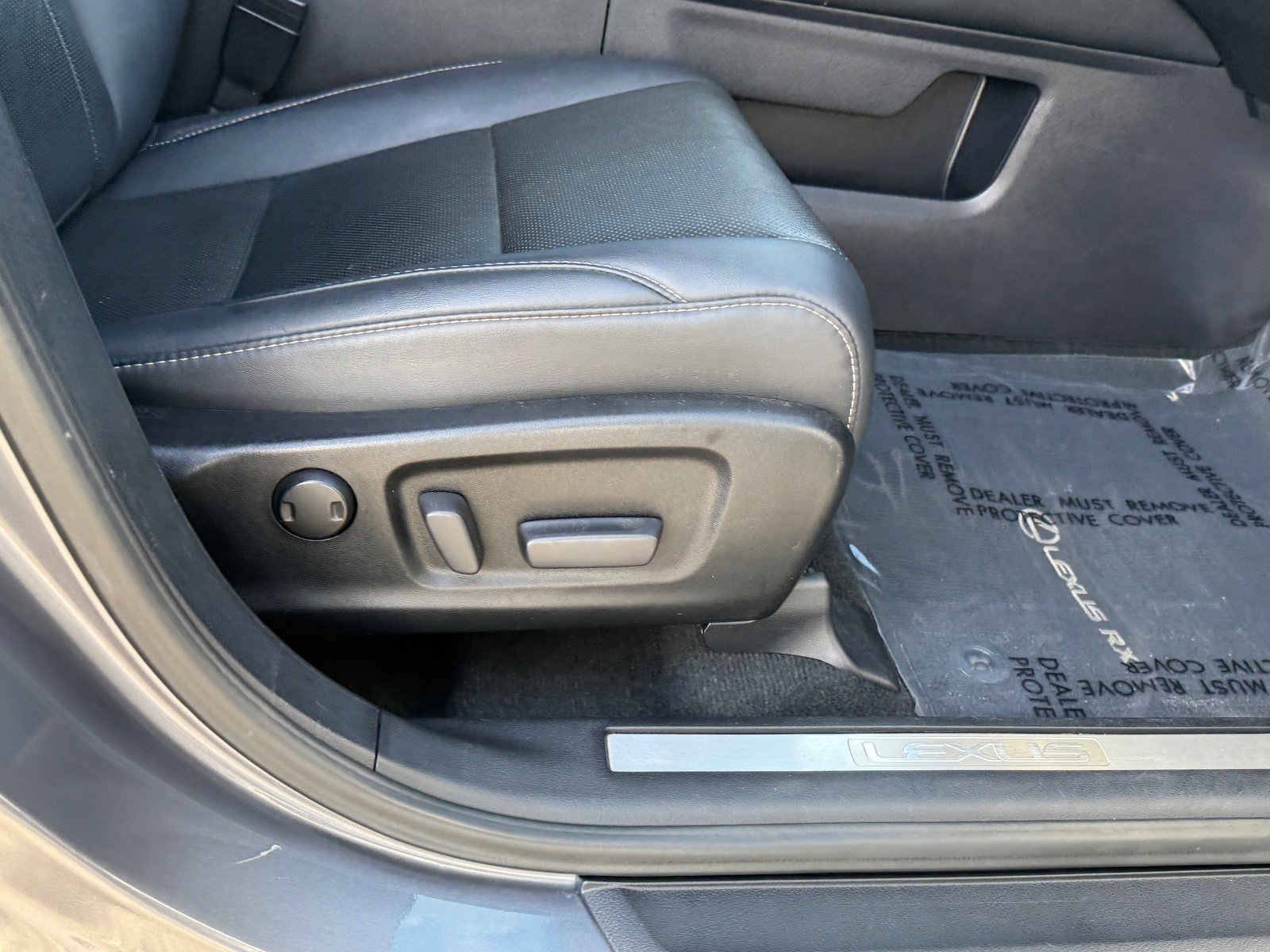 Used 2017 Lexus RX 350 FWD image 12