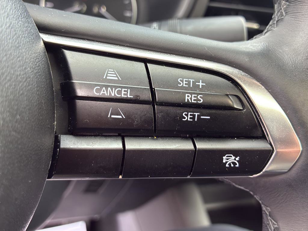 Used 2025 MAZDA MAZDA3 s image 34