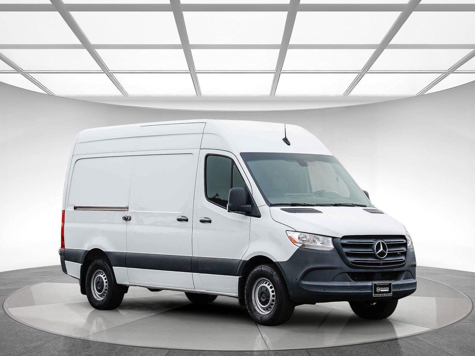 Used 2023 Mercedes-Benz Sprinter 144 Cargo image 5