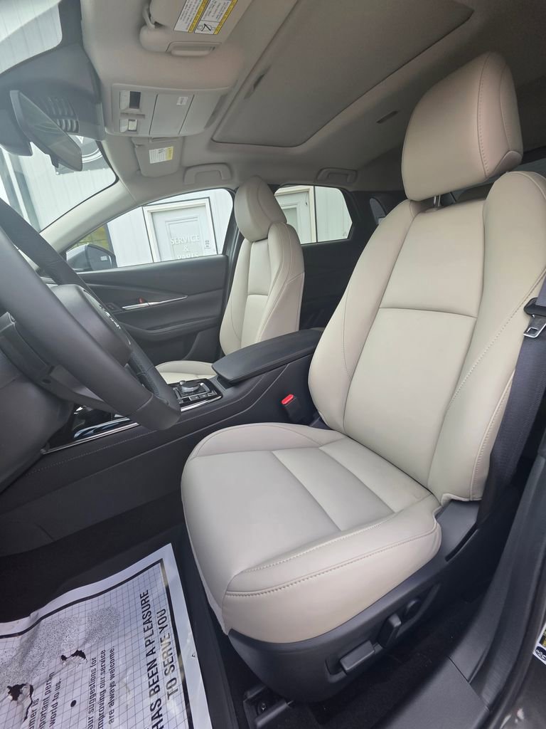New 2025 MAZDA CX-30 AWD 2.5 S w/ Preferred Package image 11