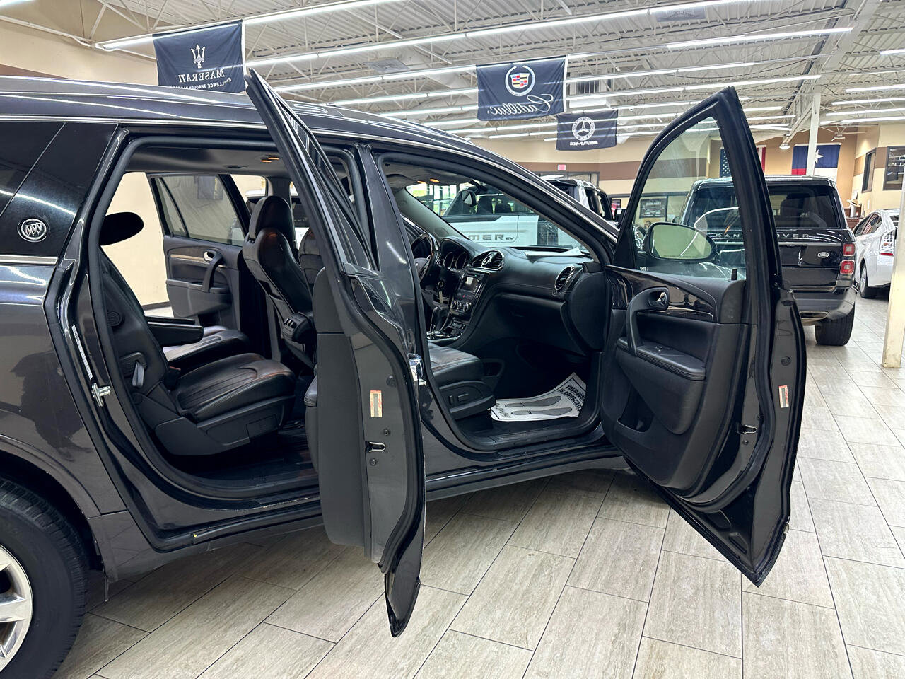 Used 2015 Buick Enclave Leather image 11