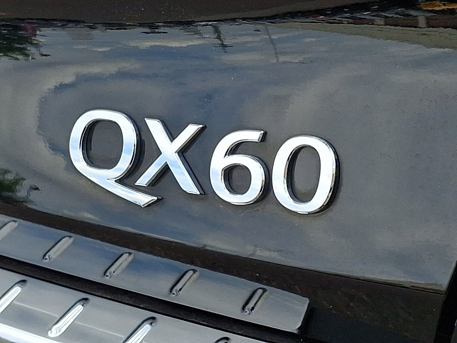 Certified 2022 INFINITI QX60 Luxe w/ Cargo Package image 30