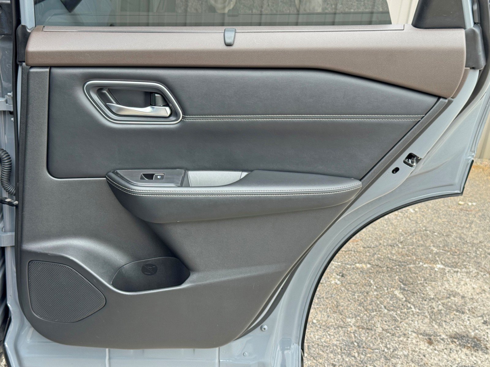 Used 2021 Nissan Rogue Platinum FWD image 39