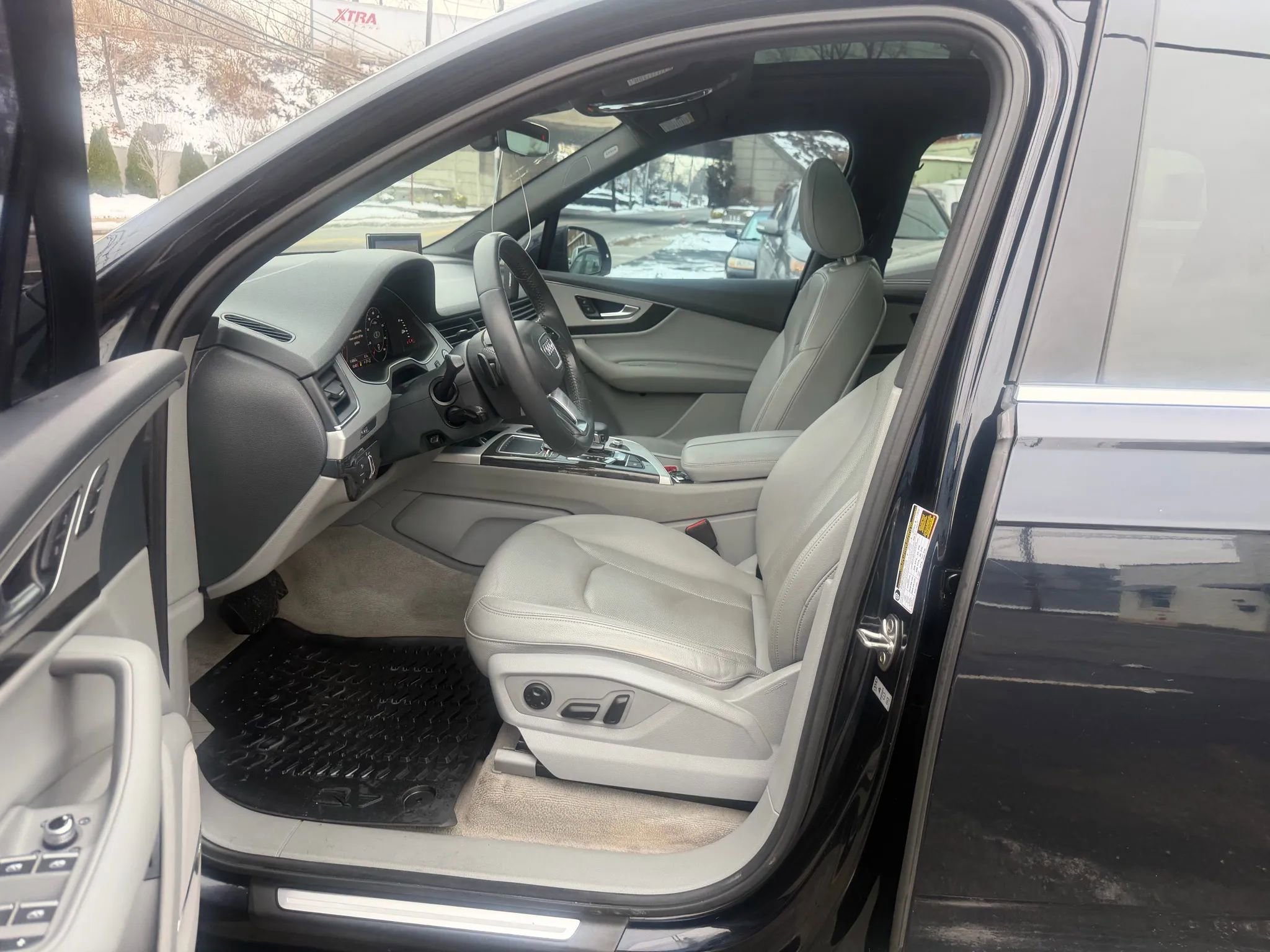 Used 2018 Audi Q7 2.0T Premium Plus image 25