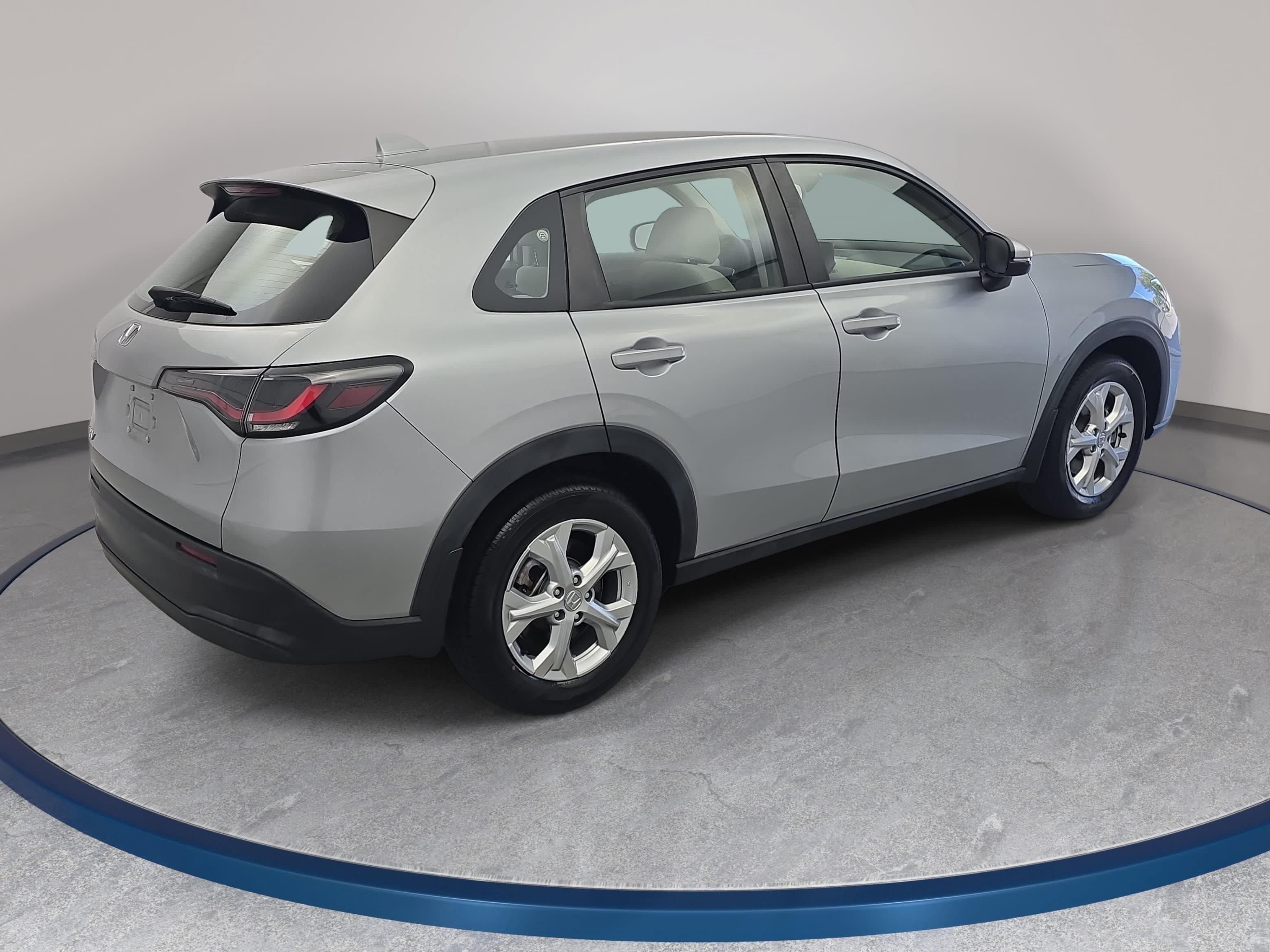 Used 2024 Honda HR-V LX image 5